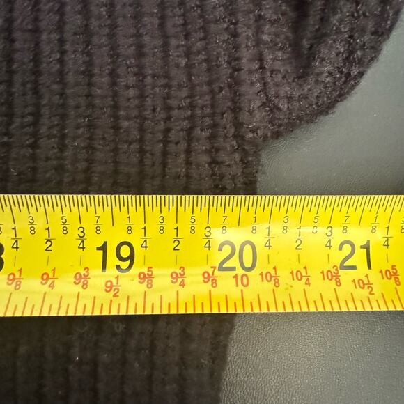 Lovers And Friends Arielle Sweater Knit Distressed Cropped Black Size Medium - Picture 9 of 10